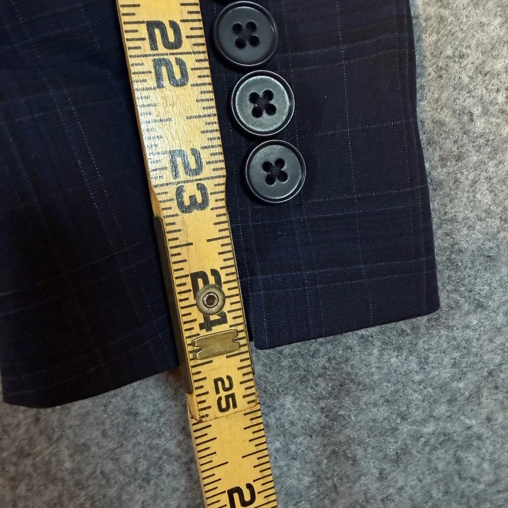 DKNY Duran Men 2 Piece Suit 38 Short 31W Navy Blue Plaid Modern Fit DNUR217W0356